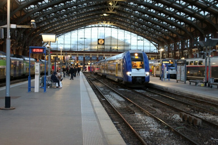 Non-reconduction du «Pass Rail» : un recul pour le climat, les jeunes et l’accès au train!